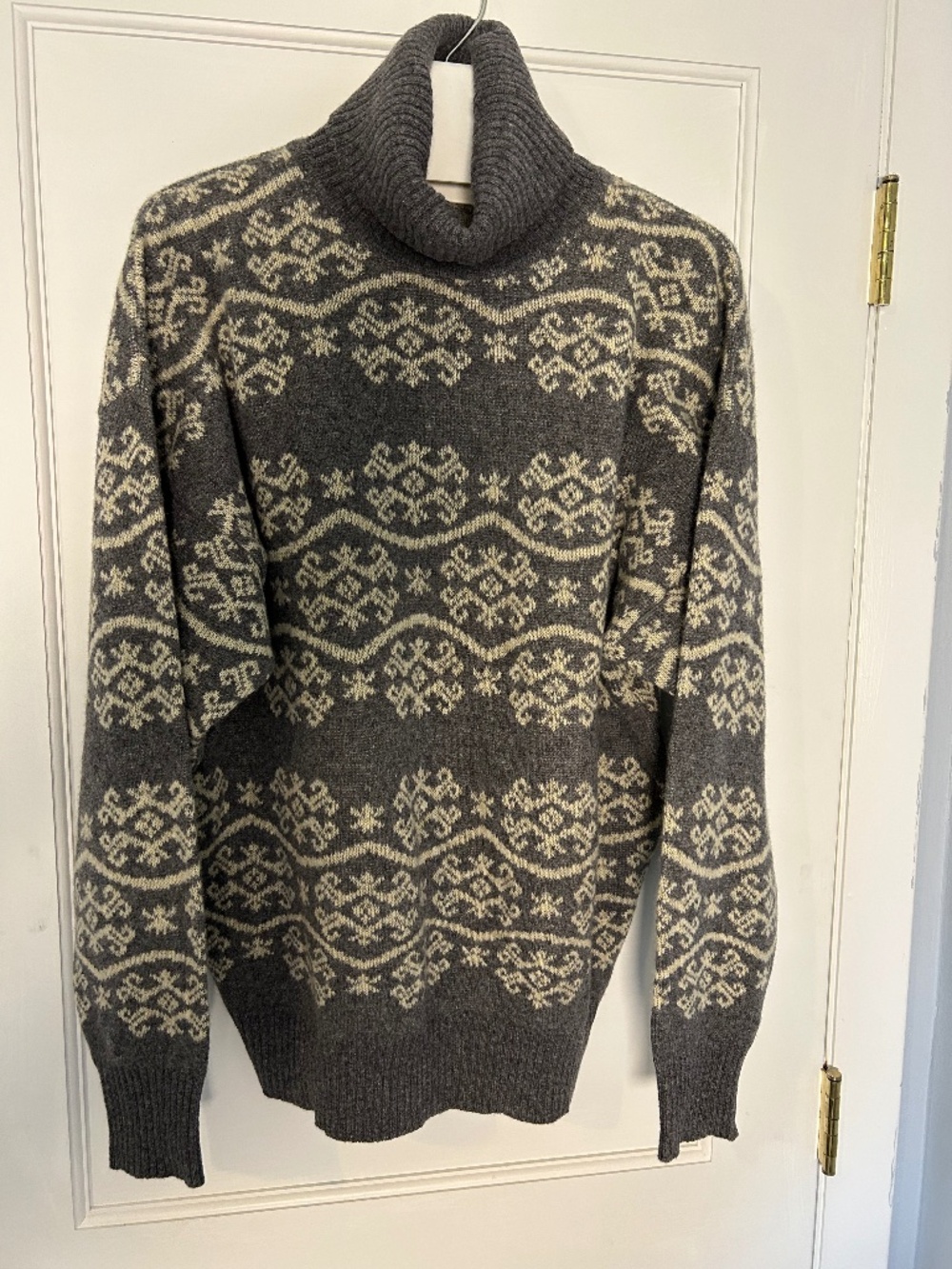 Made in Italy by BASLE | Mens wool Turtleneck sweater | Large
